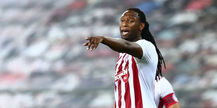 ruben-semedo-olympiacos-benfica-podosfairo-05-08-2020.jpg