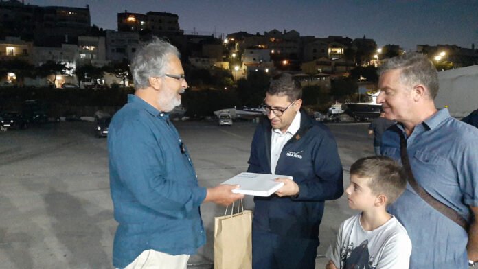 naxos4 (003)