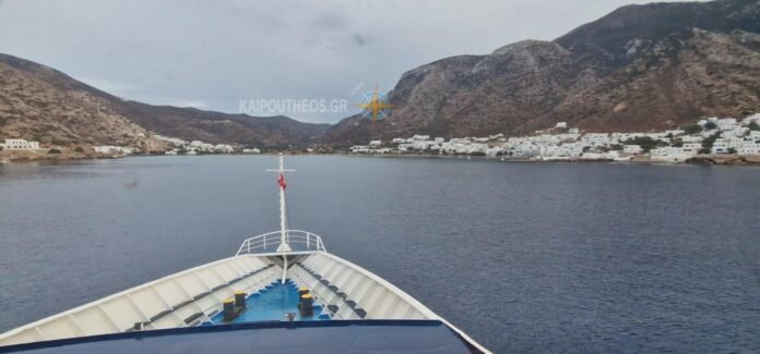 ARTEMIS SIFNOS PORT1