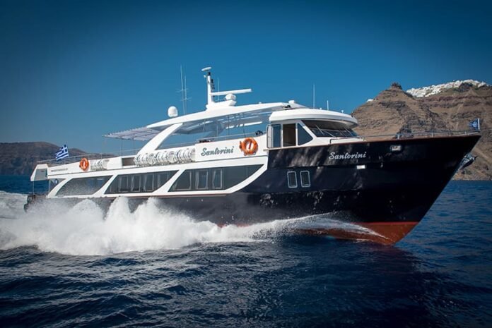 santorini ploio