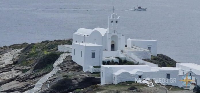 sifnos chrisopigi