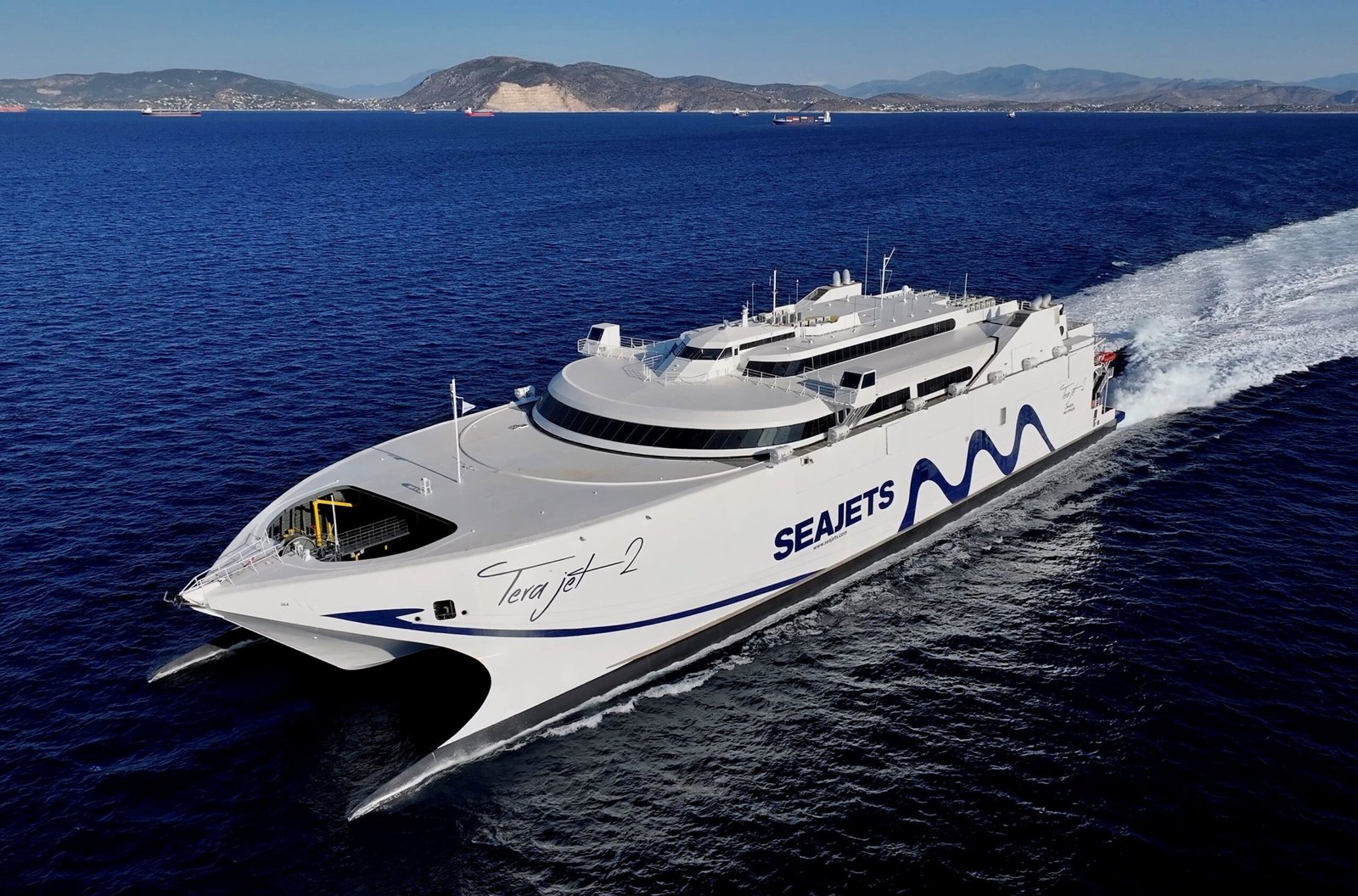 H SEAJETS εξασφαλίζει την μετάβαση από και προς Ηρακλειά όλων των επιβατών δωρεάν