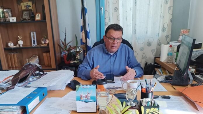 manolis-mikelis-dimarxos-milos-2025