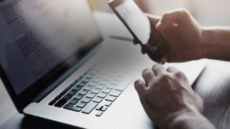 Προσοχή στις απάτες – η τεχνητή νοημοσύνη δίνει στους απατεώνες την δυνατότητα να δημιουργούν εξαιρετικά ρεαλιστικές απάτες που δύσκολα εντοπίζονται