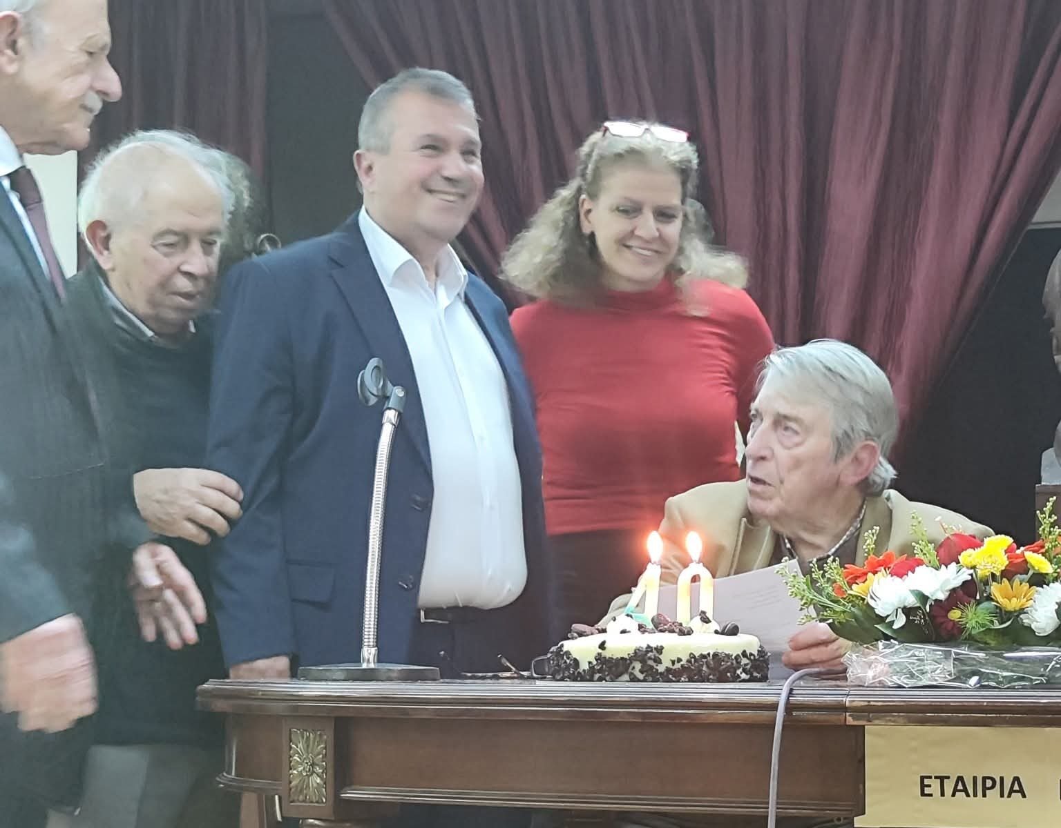 ΔΤ Ένωσης Κυκλαδικού τύπου και μήνυμα Μητροπολίτη Σύρου κκ Δωροθέου Β΄