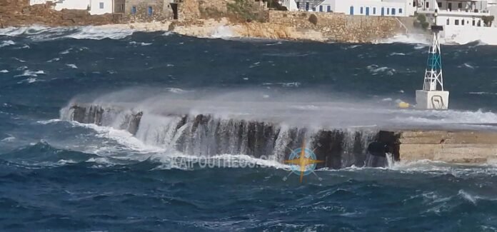 SIFNOS PORT KAKOKAIRIA