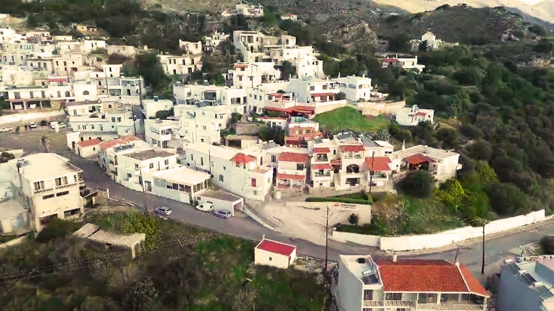 Δήμος δίνει κατοικίες σε εκπαιδευτικούς και υγειονομικούς.