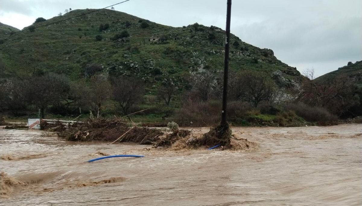 Λήμνος: Συναγερμός από το 112 για βιβλικές πλημμύρες – «Πνίγηκε» η Μύρινα από την κακοκαιρία