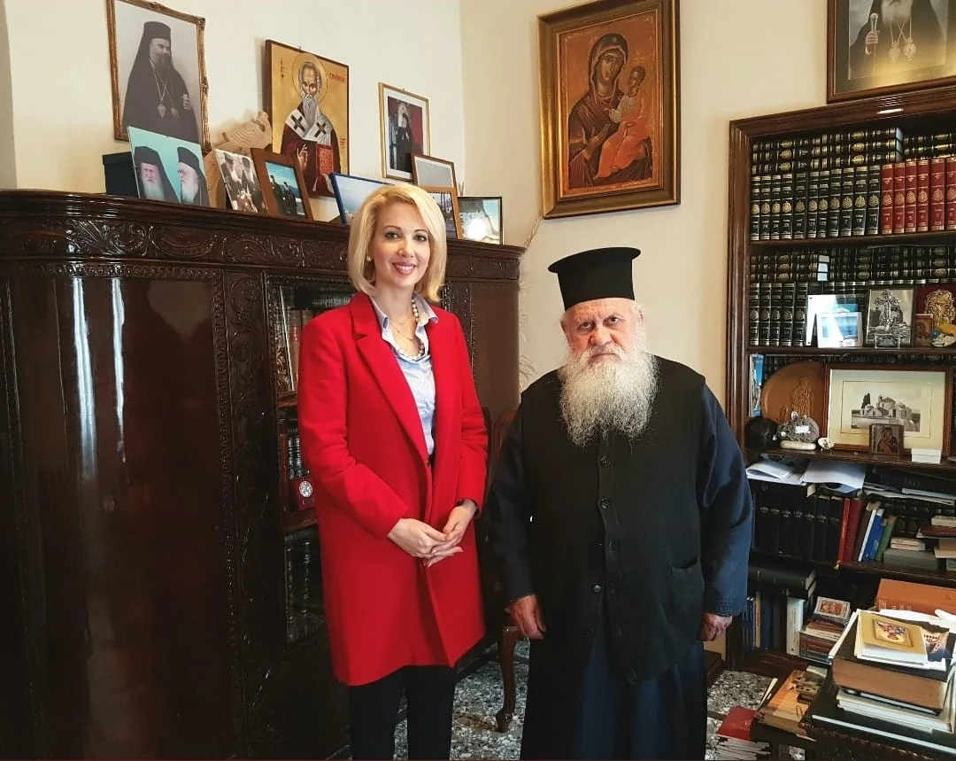 Συλλυπητήριο μήνυμα της Κατερίνας Μονογυιού για την εκδημία του Μακαριστού Μητροπολίτη πρώην Θήρας, Αμοργού και Νήσων κυρού Επιφανίου