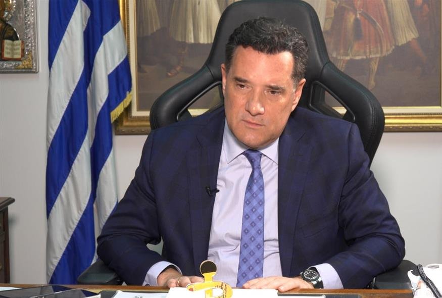 Άδωνις Γεωργιάδης: Έρχεται εφαρμογή στο κινητό για να εντοπίζουμε τα ασθενοφόρα του ΕΚΑΒ