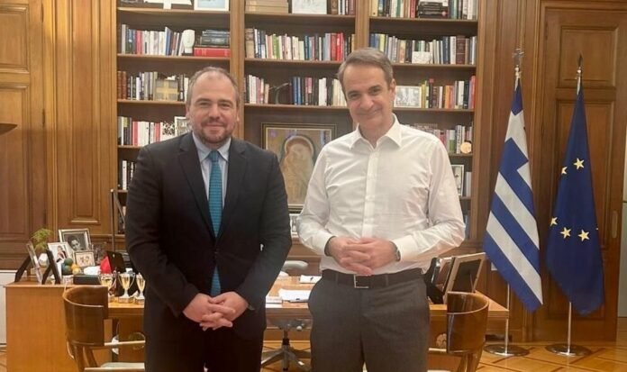 mitsotakis fortomas