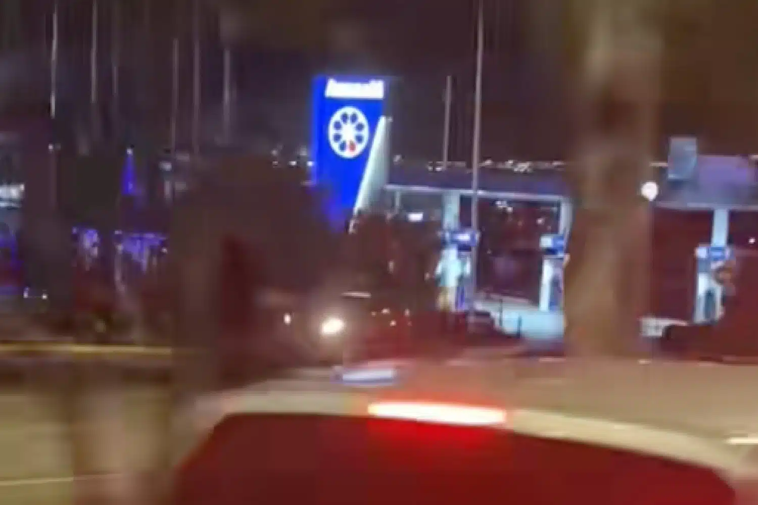 Οδηγός πήγαινε επί 1,5 χιλιόμετρο με την όπισθεν στη ΛΕΑ για να αποφύγει την κίνηση