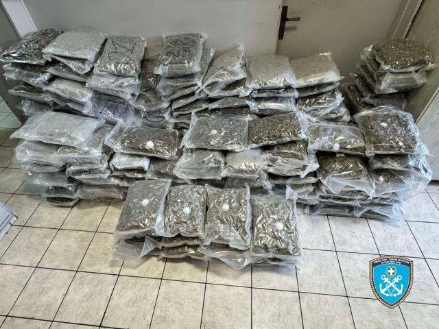 Εντοπισμός και κατάσχεση 219 κιλών ναρκωτικών ουσιών (skunk) αξίας άνω των 750.000 € και σύλληψη 3 ατόμων στην Αττική