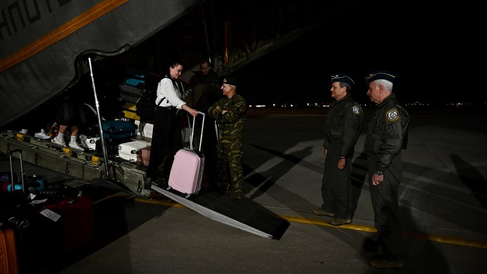 Πτήση επαναπατρισμού Αθήνα – Ντουμπάι από το ΥΠΕΞ για κατοικίδια και τους ιδιοκτήτες τους