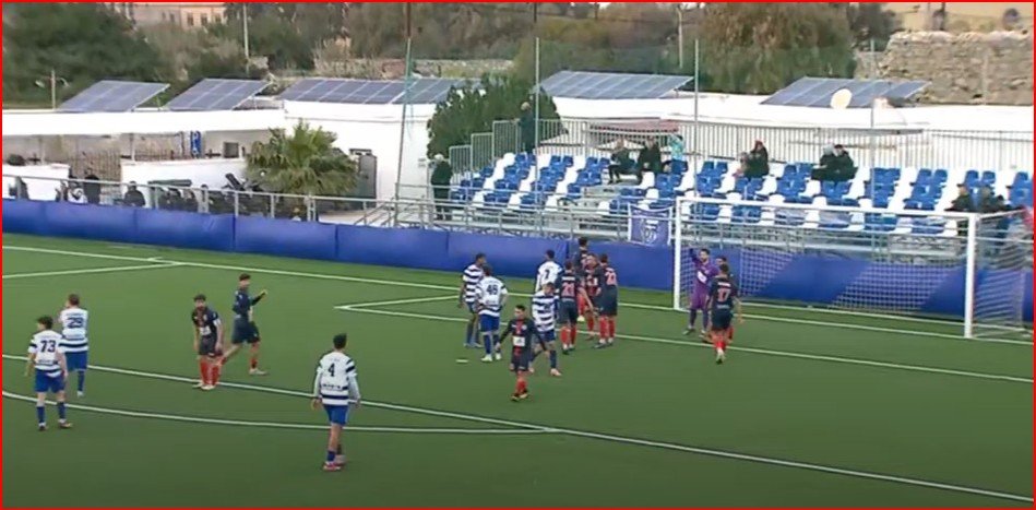 Δεν νίκησε η Ελλάς Σύρου κράτησε όμως την απόσταση ασφαλείας