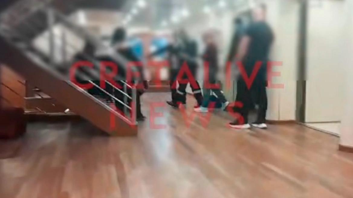 Άνδρας μπήκε γυμνός σε καμπίνα πλοίου με μαθήτριες που πήγαιναν εκδρομή