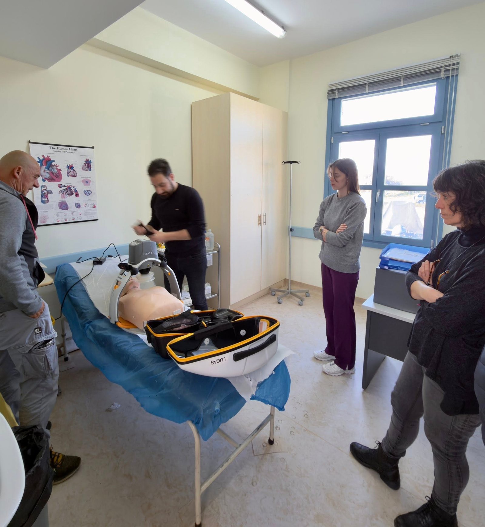 Κουφονήσια: Σημαντική υγειονομική θωράκιση με νέο εξοπλισμό για την αντιμετώπιση καρδιακών ανακοπών