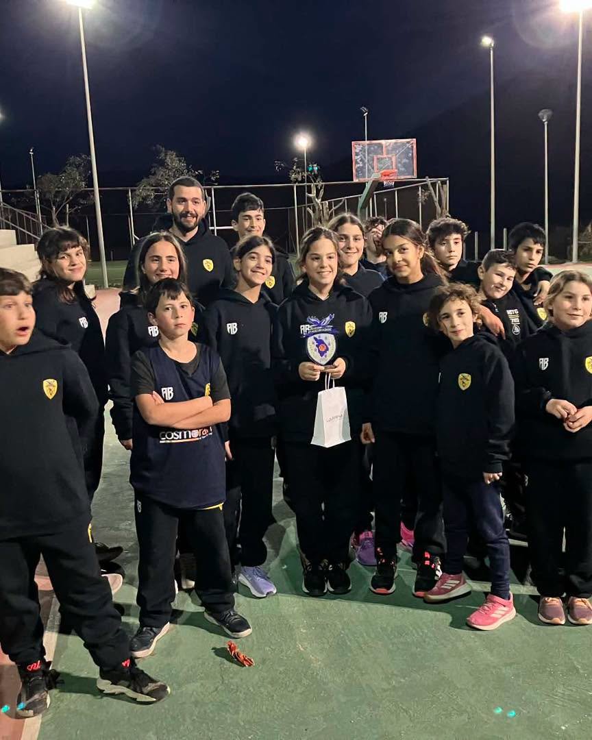 Πανσιφναϊκός-Μπάσκετ: ευχαριστήριο στον Πρόεδρο και Διευθύνοντα Σύμβουλο της ΚΑΕ Πανιώνιος Θεόδωρο Μικρόπουλο και το τουριστικό γραφείο cosmoramatravel