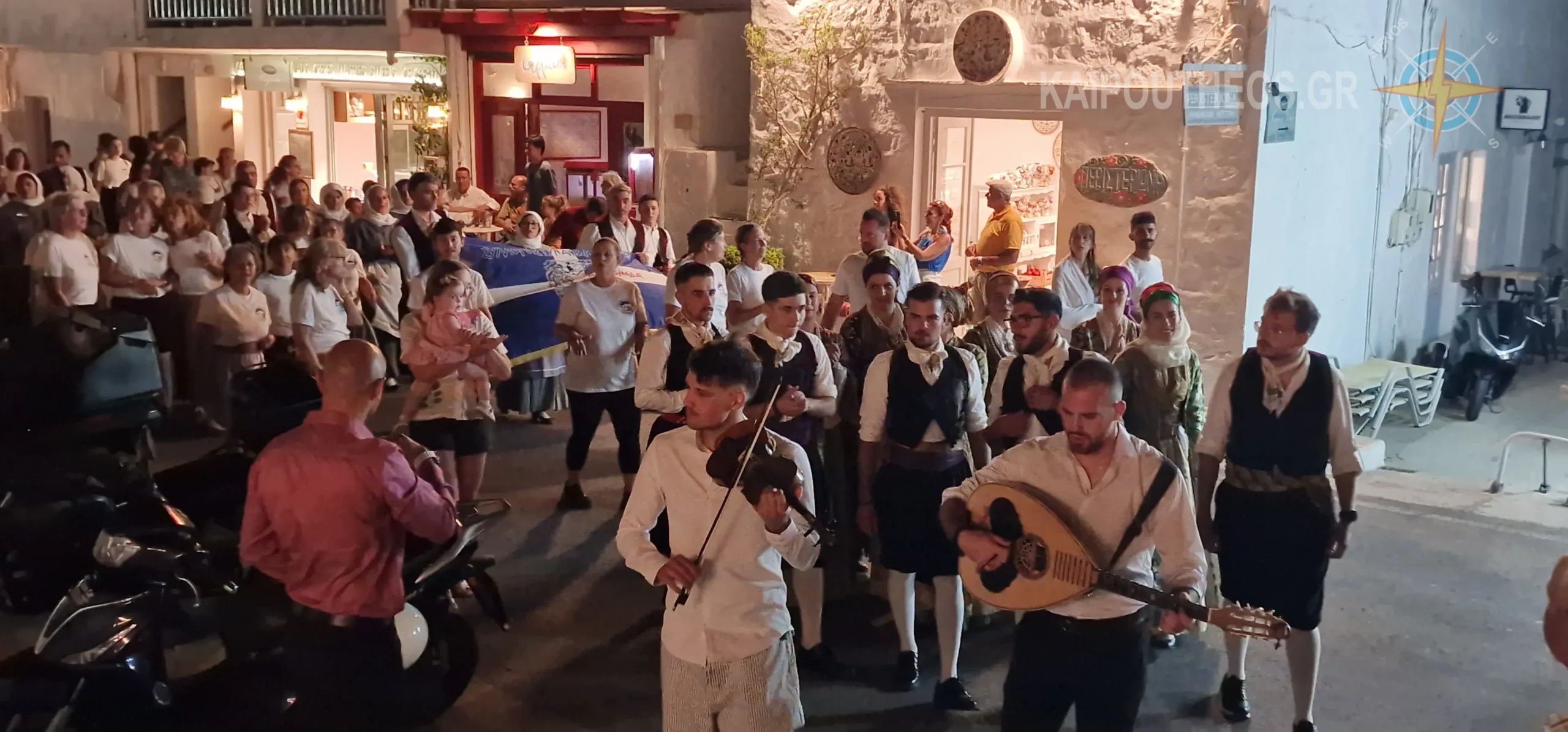 Το 5ο χορευτικό αντάμωμα της Σίφνου έχει αφήσει μόνο θετικές στιγμές και αναμνήσεις και ήδη ετοιμάζεται το 6ο για το 2027.Βίντεο