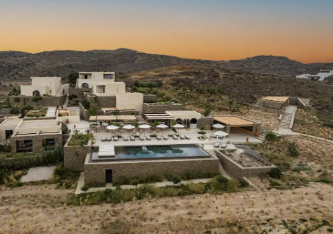 Το NÓS Hotel & Villas στον Φάρο Σίφνου αναζητά συντηρητή