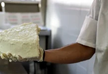 Κατηγορηματική διάψευση από την ΕΔΟΦ: Καμία αλλαγή στις προδιαγραφές της Φέτας ΠΟΠ EUROKINISSI / ΕΛΕΝΗ ΡΟΚΟΥ