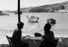 Μια παλιά φωτογραφία από τον Φάρο της Σίφνου